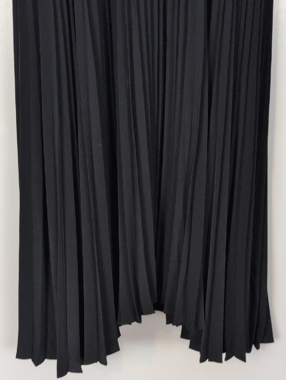 A.L.C. Pleated Midi Dress - Picture 3 of 9